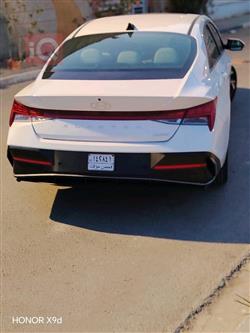 هیوندای ئەلەنترا